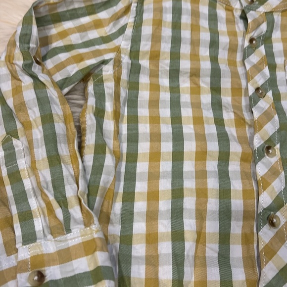 Long-Sleeve Button-Down Shirts in Yellow/Green & White Size 4T - Picture 8 of 10